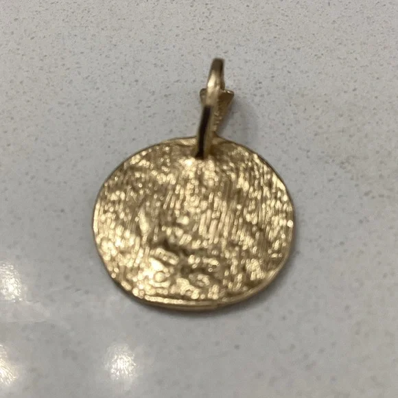 Vintage 14k Gold Jesus Pendant - Picture 5 of 5